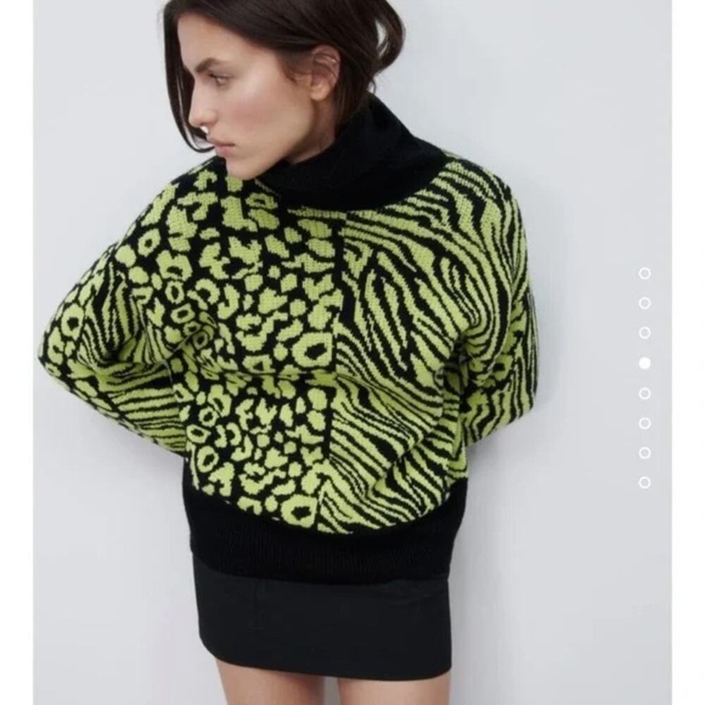 Women’s Neon Green & Black Patterned Turtleneck Sweater